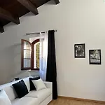 Living La Dolce With Pool 度假居 SantʼAngelo in Lizzola