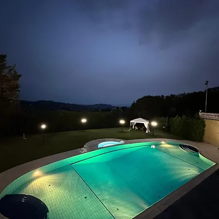 Prázdninový dům Living La Dolce With Pool